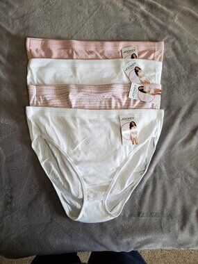 NWT Women's Jockey Elance Size 10 - French Cut